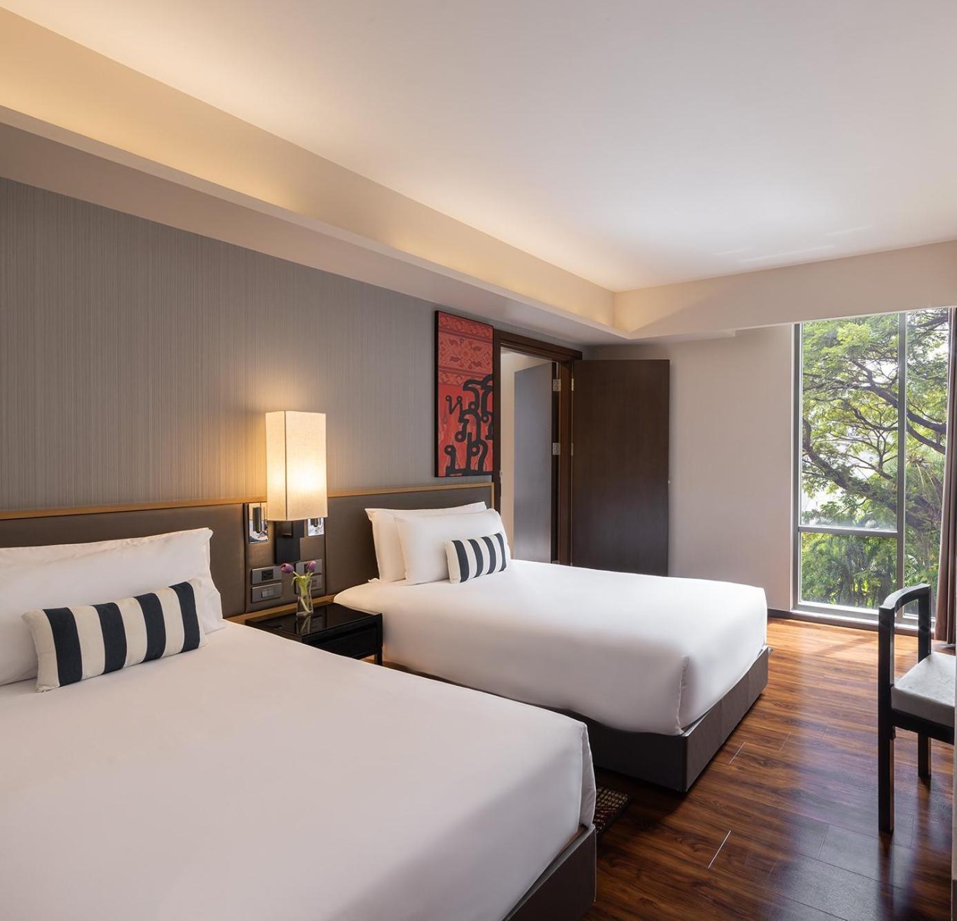 Travelodge Sukhumvit 11 Бангкок Экстерьер фото