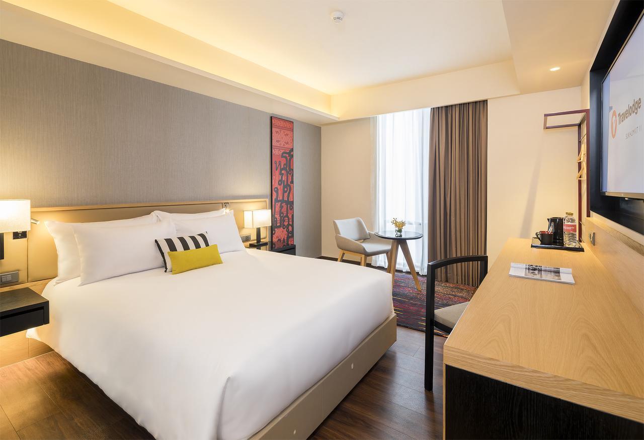 Travelodge Sukhumvit 11 Бангкок Экстерьер фото